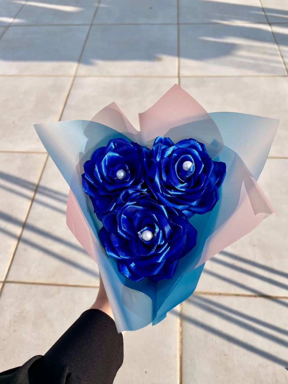 بوكيه ورد ستان أزرق